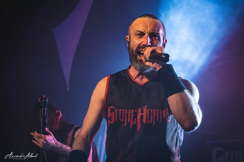 Stone Horns en ouverture pour Black Bomb A - Under a Metal Sun