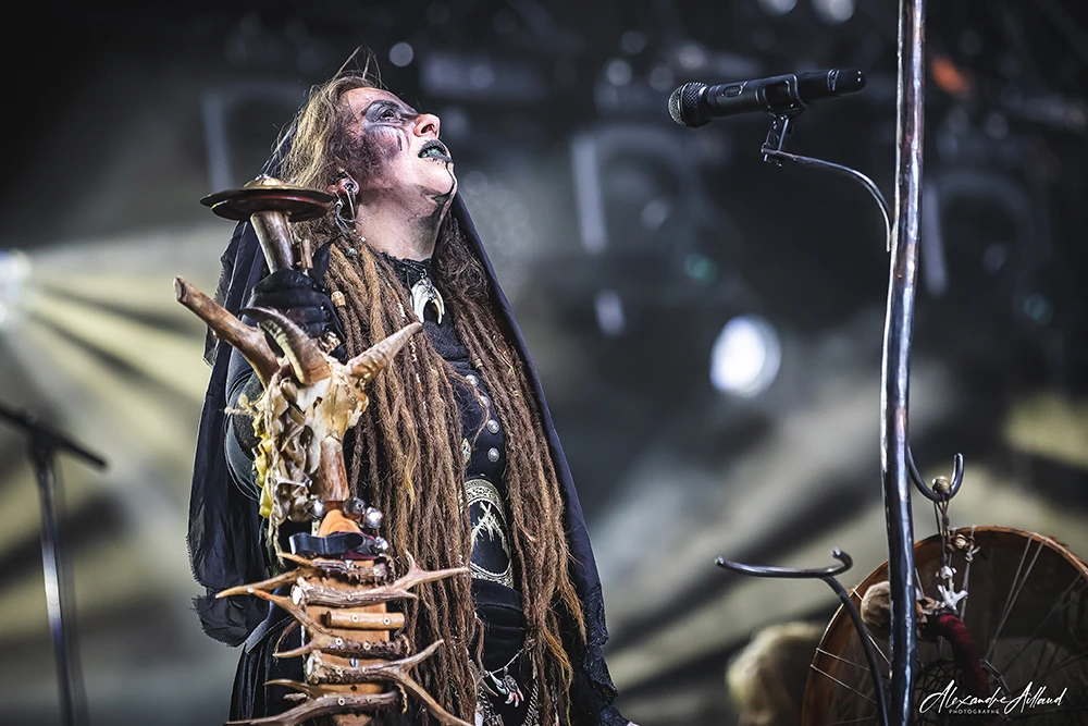 Perchta sur la scène de la Temple Hellfest - Under a Metal Sun