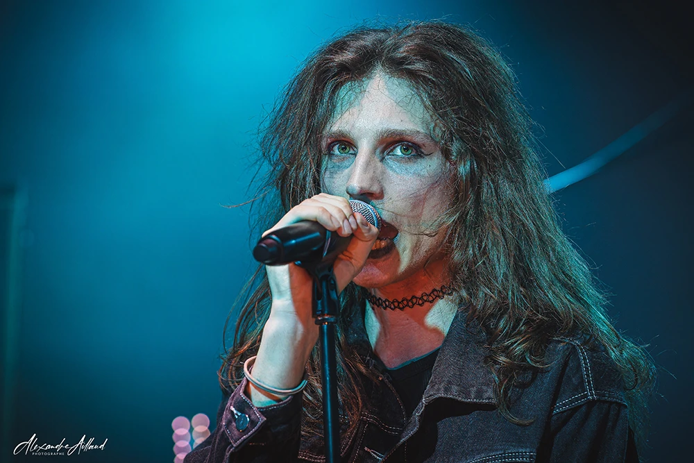 Max, chanteur de SOCIAL PROPHECY - Under a Metal Sun