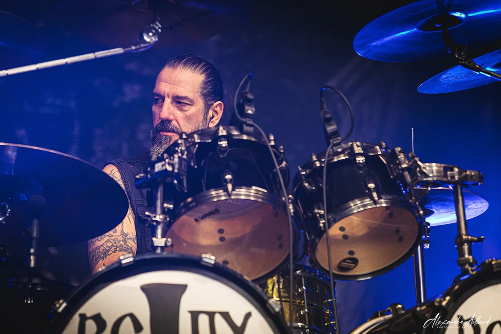 Themis Tolis, batteur de ROTTING CHRIST au Hellfest 2026 - © Under a Metal Sun