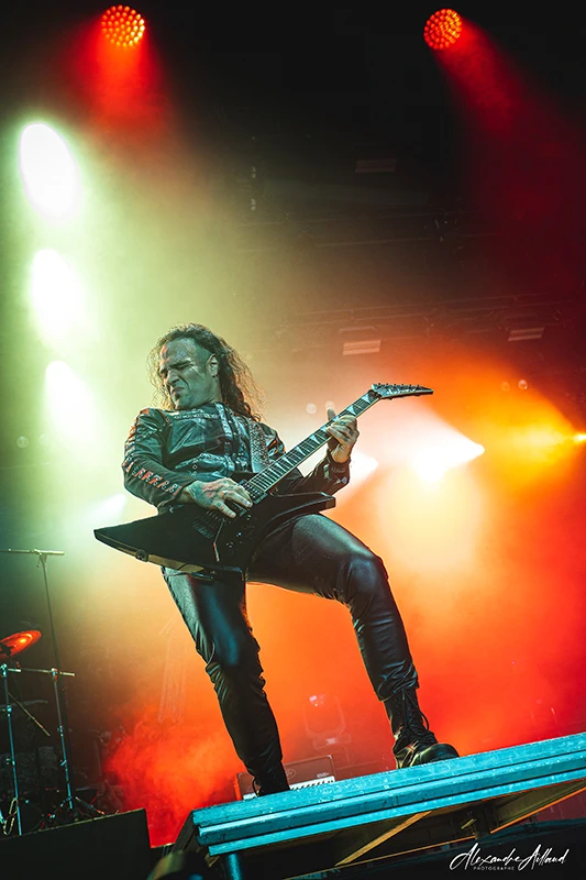Kostis Foukarakis, guitariste de Rotting Christ au Hellfest 2026 - © Under a Metal Sun