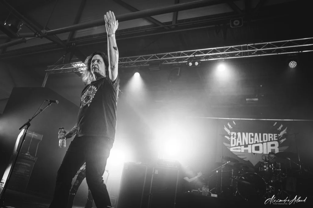 Bangalore Choir au Volcanic Fest - © Under a Metal Sun