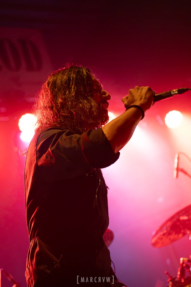Pierre, chanteur de KALVAIRE au Jas'Rod - Under a Metal Sun